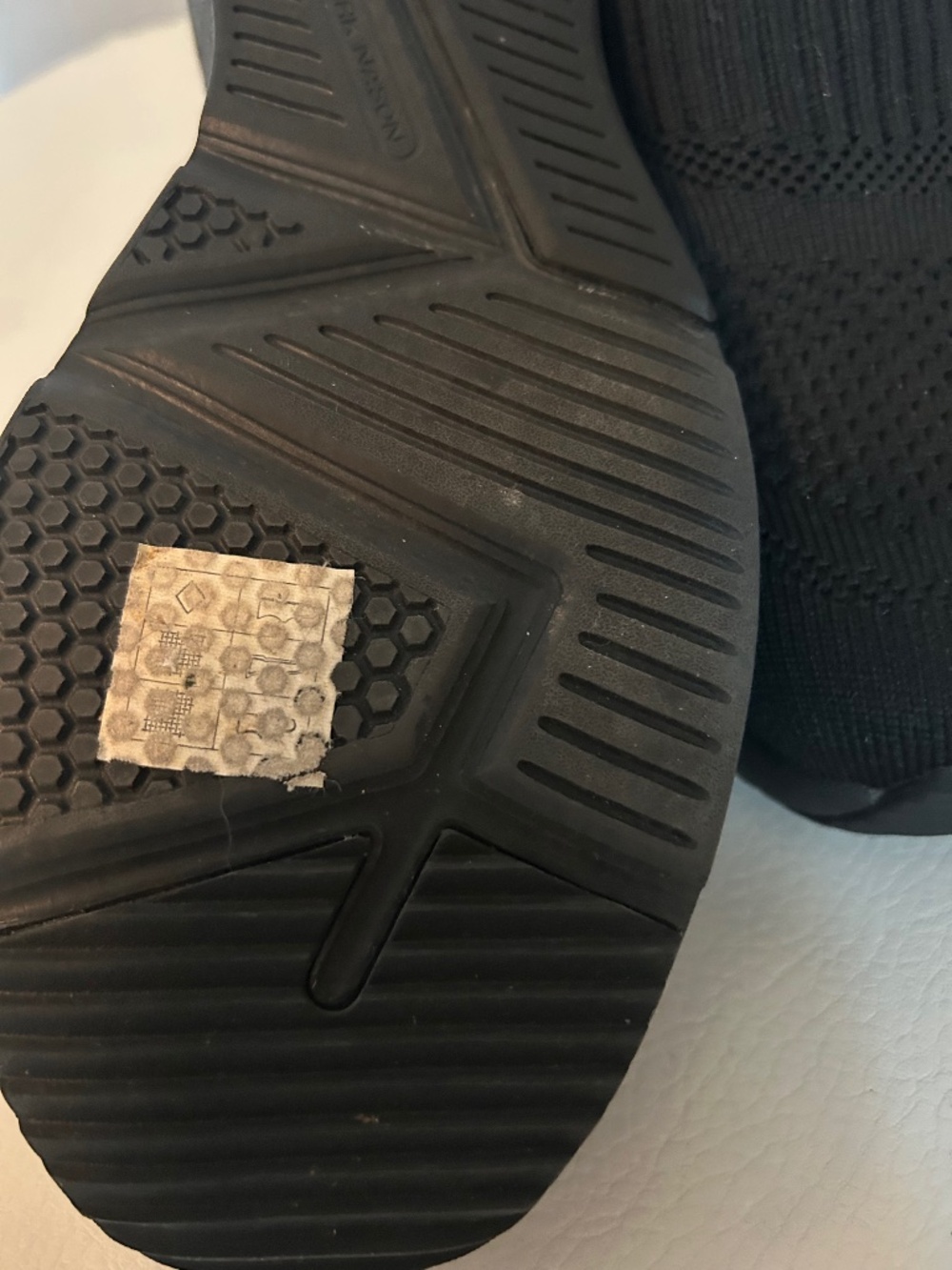 Sketchers Slip on Shoes - Picture 4 of 7